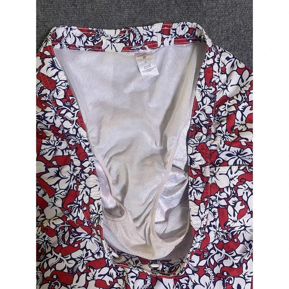 Vineyard Vines Men's XL Red/White/Blue Floral Whale Swim Trunks Lined